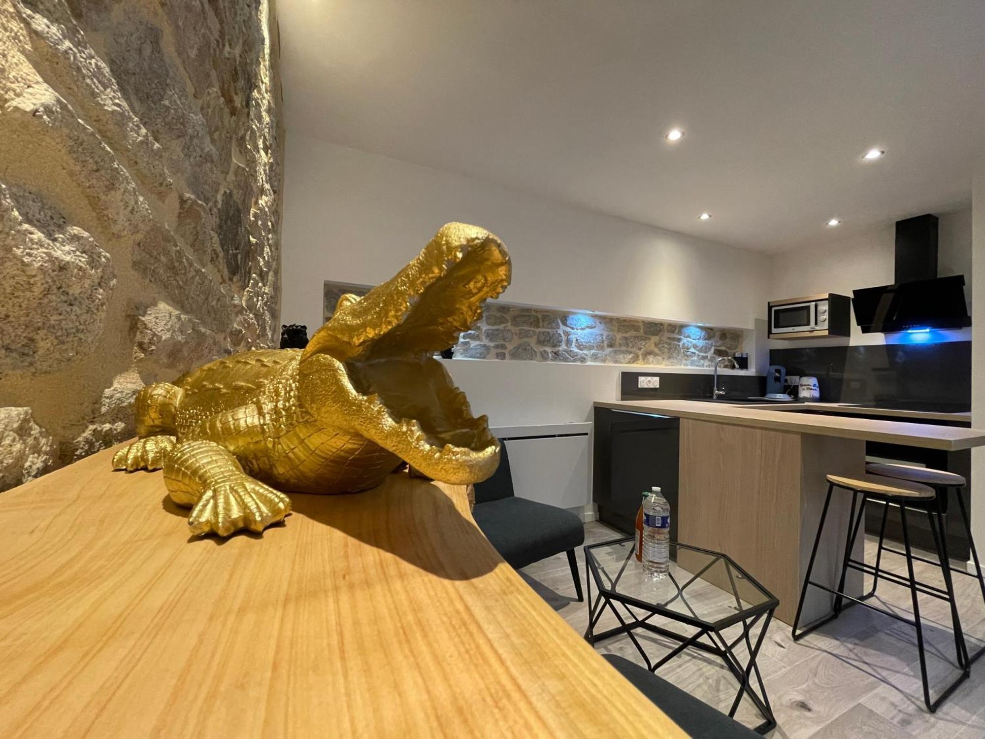 קמפר Le Calloch 2D - Studio 4 Etoiles - Quartier Gare - Wifi - Netflix מראה חיצוני תמונה