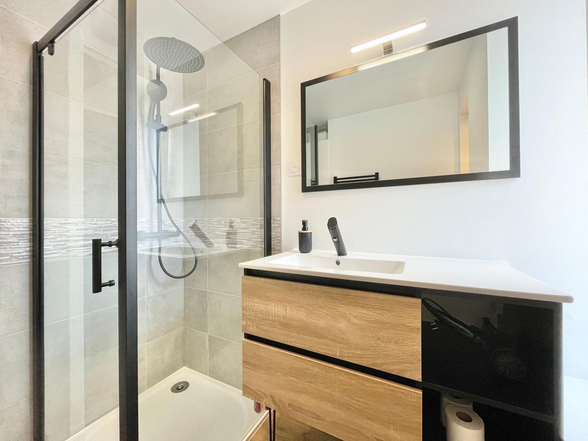 קמפר Le Calloch 2D - Studio 4 Etoiles - Quartier Gare - Wifi - Netflix מראה חיצוני תמונה