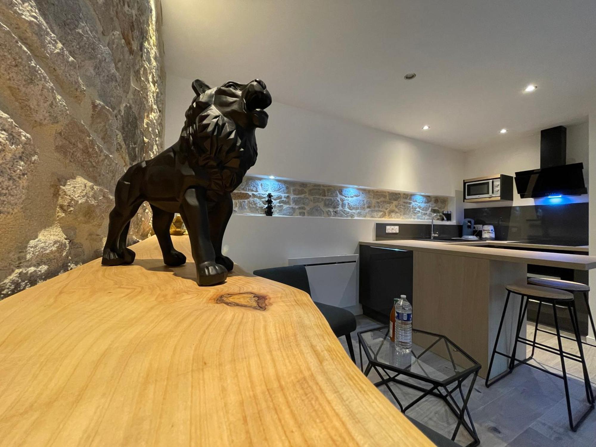 קמפר Le Calloch 2D - Studio 4 Etoiles - Quartier Gare - Wifi - Netflix מראה חיצוני תמונה